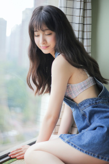 巨胸美乳中文